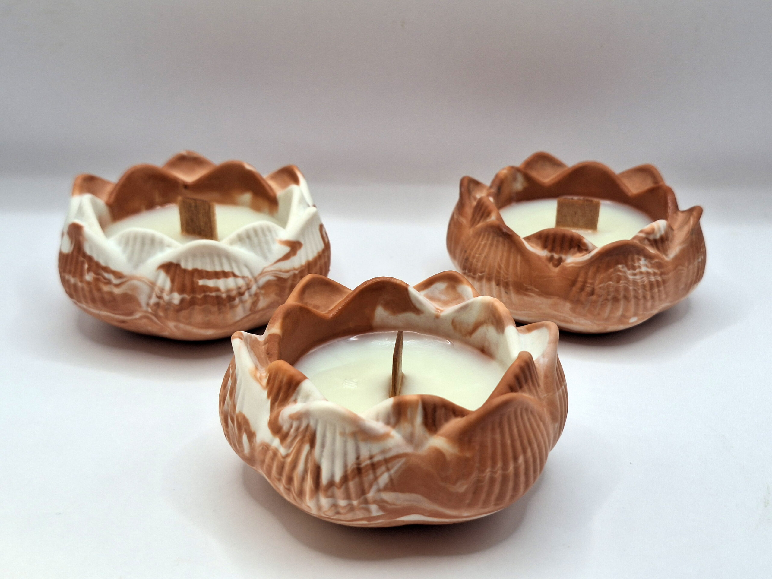 Bougie Fleur de Lotus en Jesmonite – Image 5